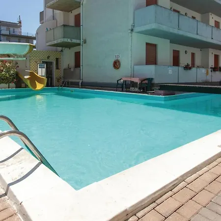 Trilo Sup Apartament *